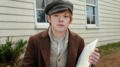 Anne with an E (T02-E02)